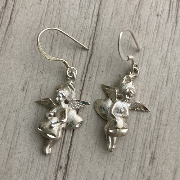 Sterling angel with hearts earrings - Picture 7 of 8